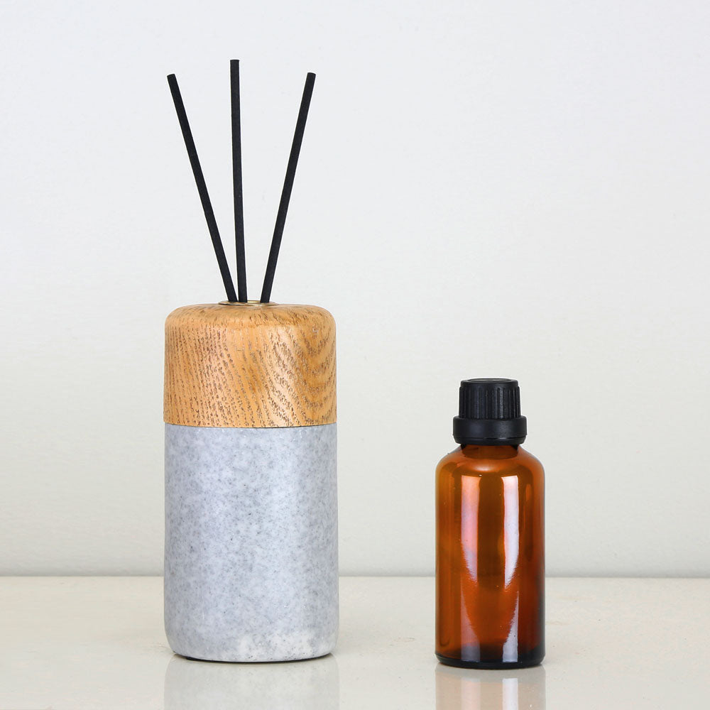 Wooden Finish Reed Diffuser Storage Jar With 3 Sticks (Grey)