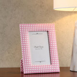 Checkered Table Photo Frame (Pink, 4 x 6 Inch)