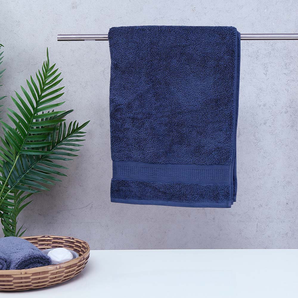 Solid 480 GSM Cotton Bath Towel (75 x 150 cm, Dark Grey)