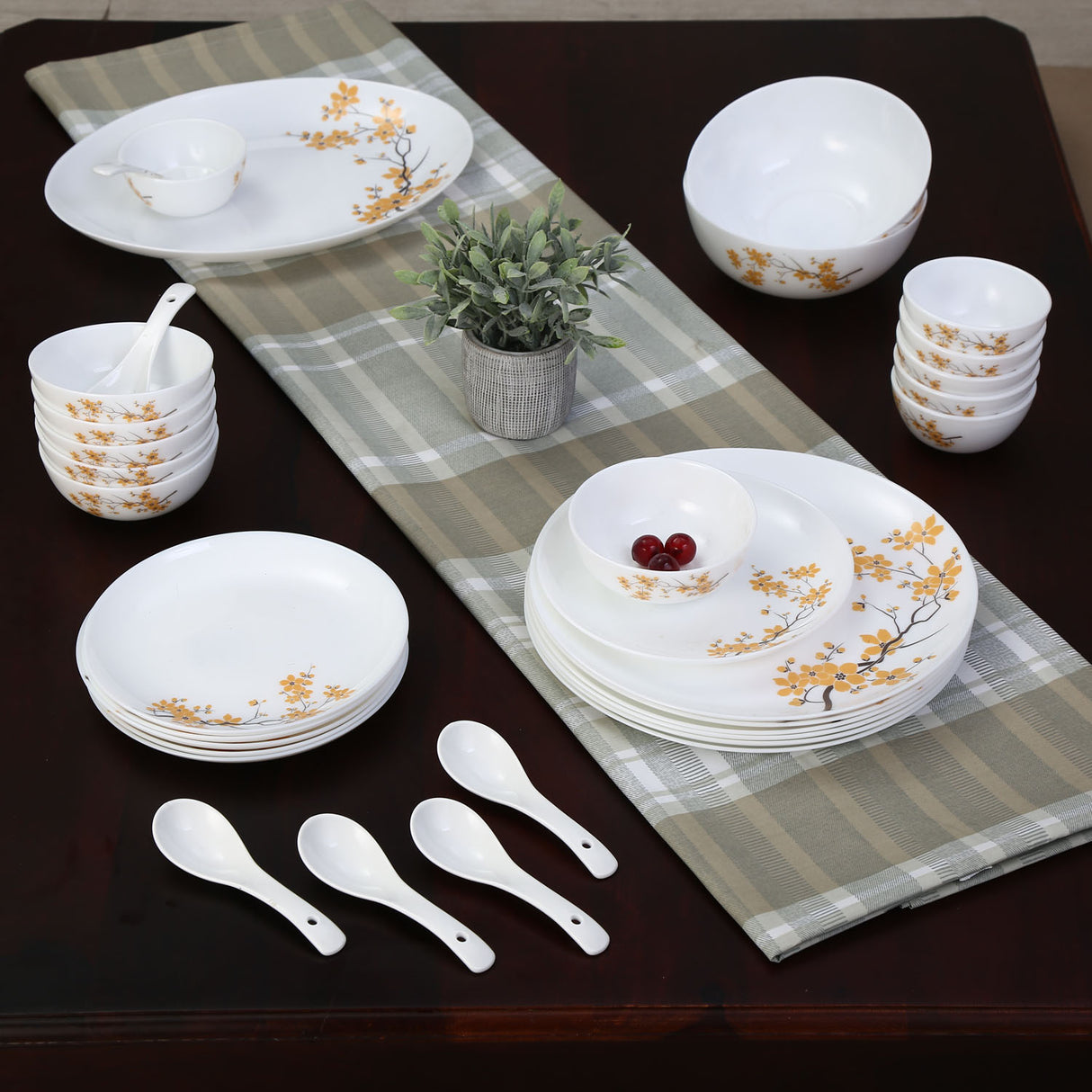 Arias by Lara Dutta Moon Blossom Ride Dinner Set - 33 Pieces