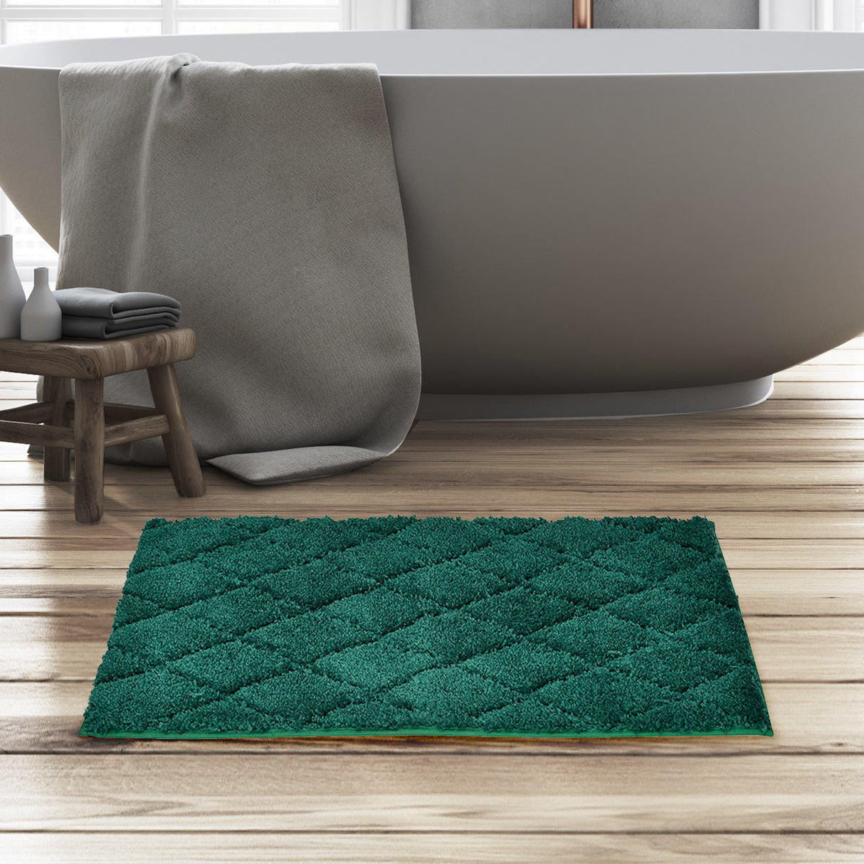 Diamond Polyester 20' x 31' Anti Skid Bath Mat (Green)