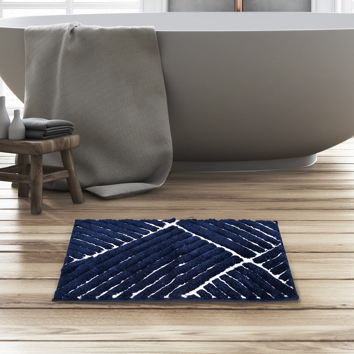 Abstract Polyester 16' x 24' Anti Skid Bath Mat (Dark Navy)