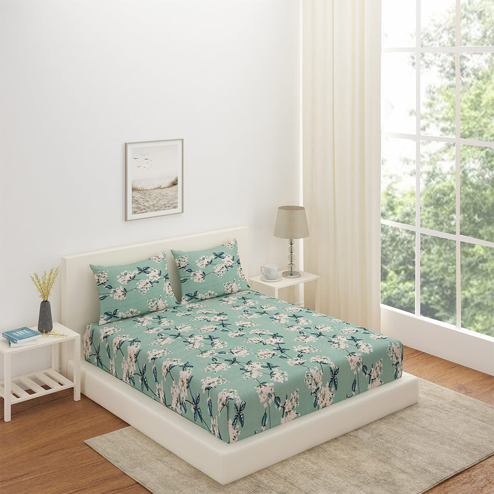 Floral Polyester Double Bedsheet with 2 Pillow Covers (Green)