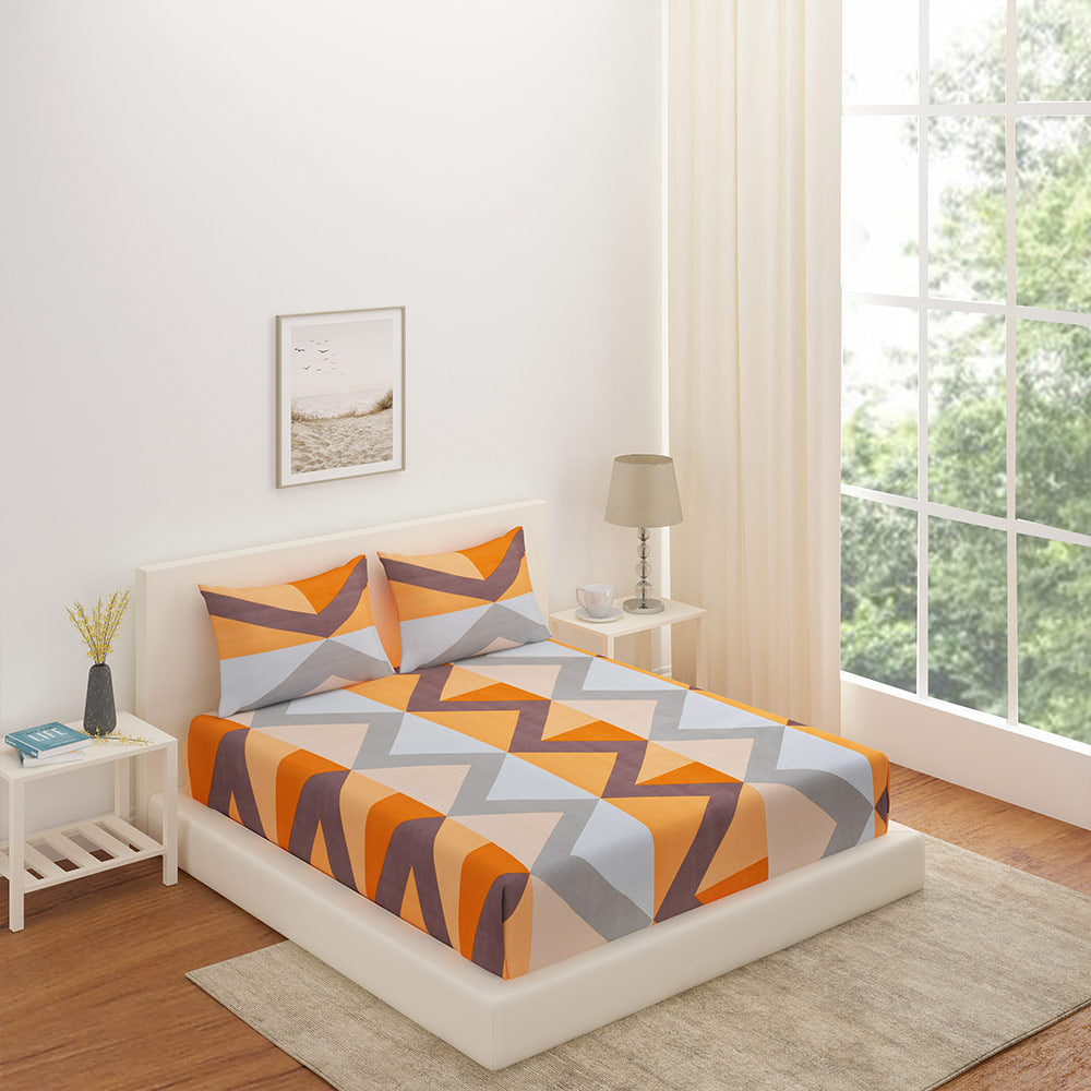 Geometric Polyester Double Bedsheet with 2 Pillow Covers (Orange & Blue)