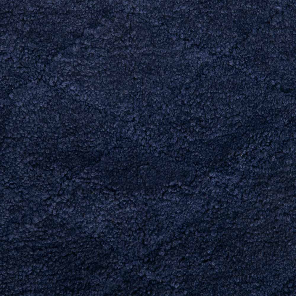 Diamond D Shaped Polyester 16' x 31' Anti Skid Bath Mat (Navy)