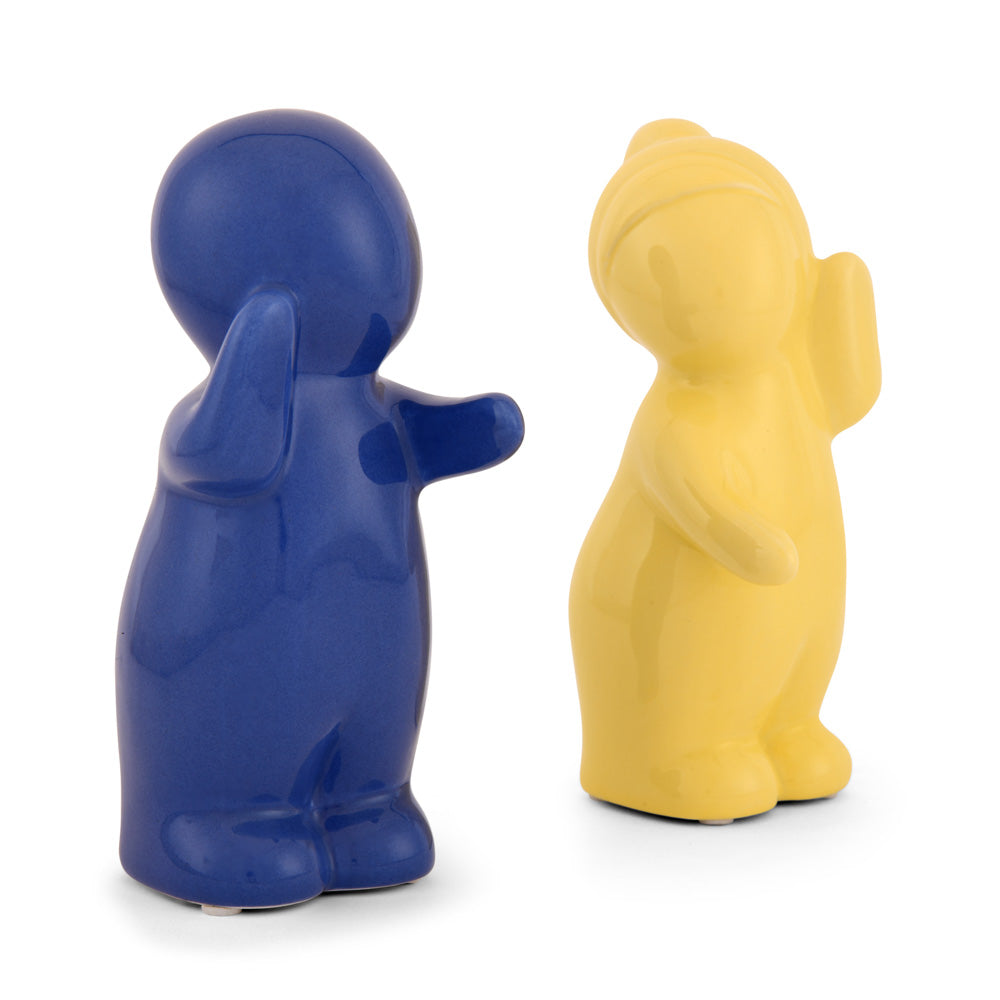 Two Children Hugging Polyresin Decorative Showpiece (Yellow & Blue)