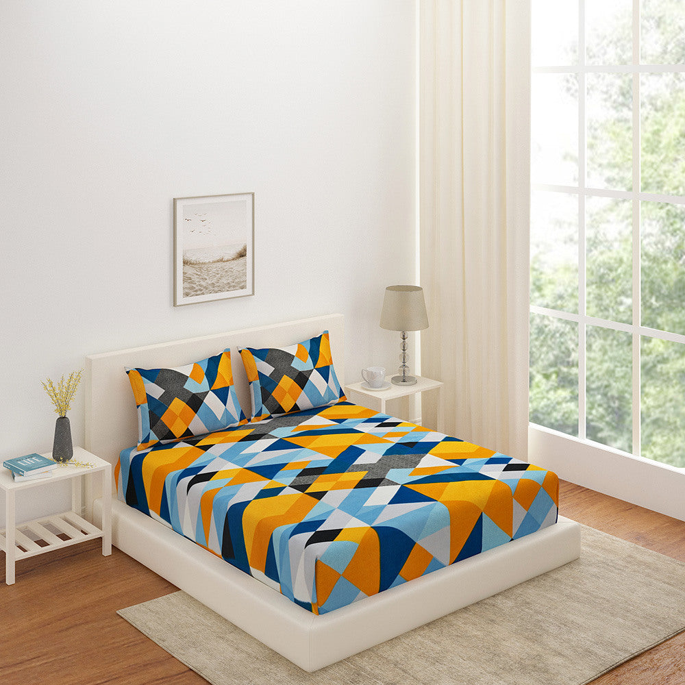 Geometric Microfiber Double Bedsheet with 2 Pillow Covers (Orange & Blue)