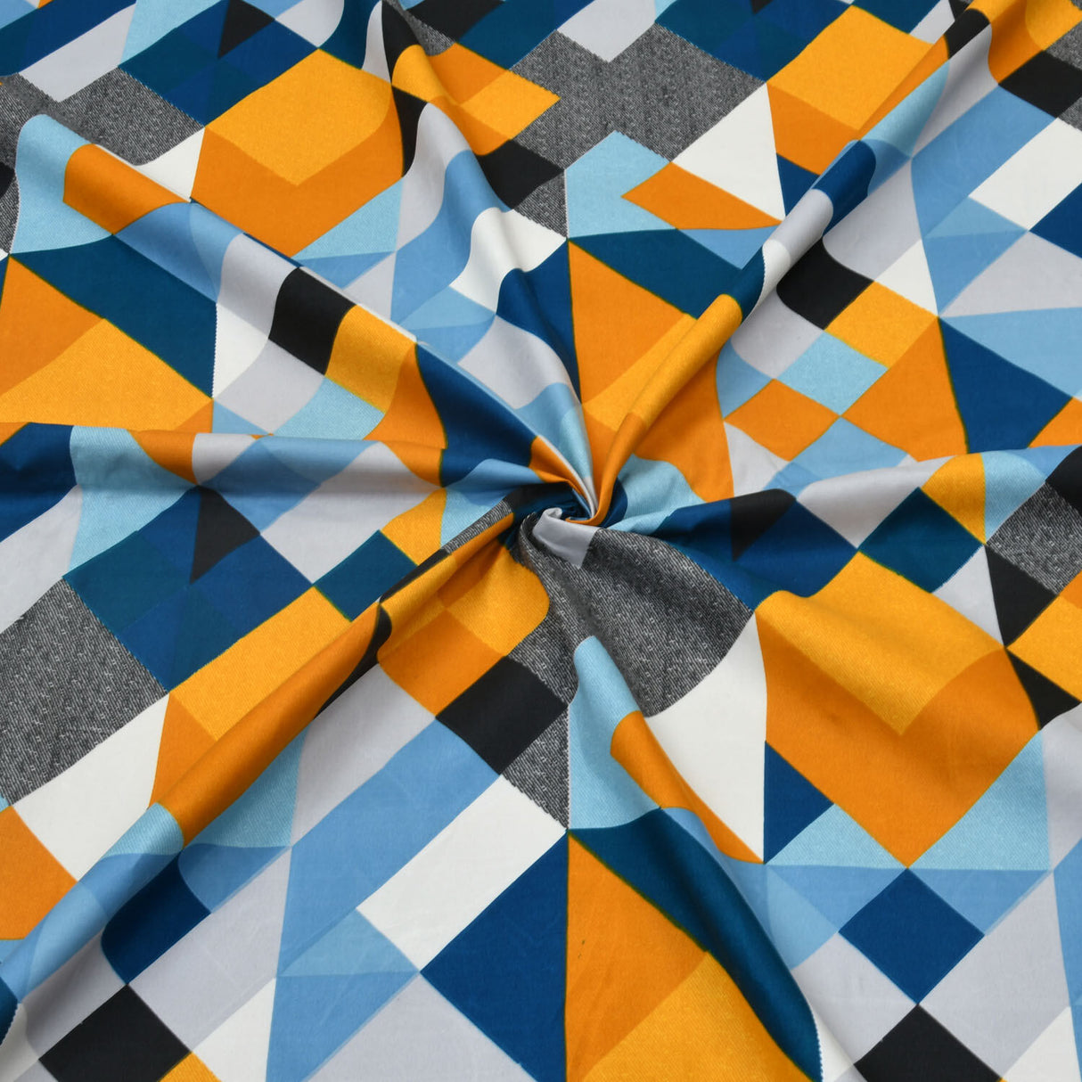 Geometric Microfiber Double Bedsheet with 2 Pillow Covers (Orange & Blue)