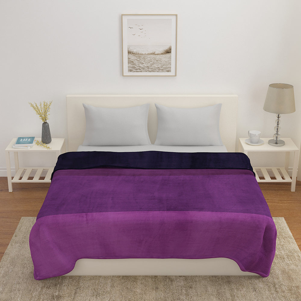 Arliss Gradation Polyester Double Blanket (Purple)